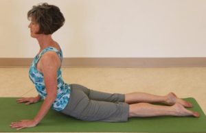 yoga-bhujangasana.