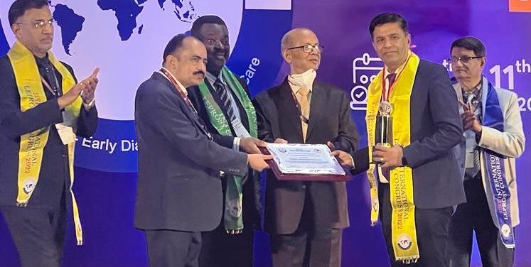 Cadila-Team-is-recognised-for-their-contribution-against-leprosy