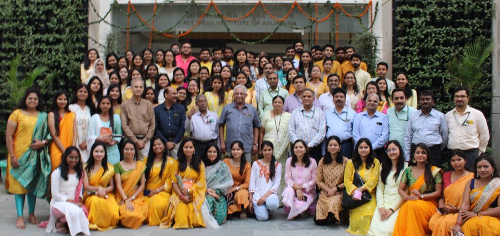 AIIA organises Shishyopanayana Samskara programme